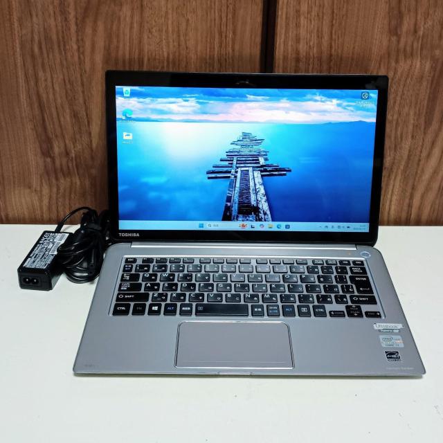 TOSHIBA dynabook Corei7 メモリ8GB SSD256GB タッチパネル Webカメラ Windows11 < PC本体/周辺機器 TOSHIBA dynabook Corei7 メモリ8GB SSD256GB タッチパネル Webカメラ Windows11 < PC本体/周辺機器の