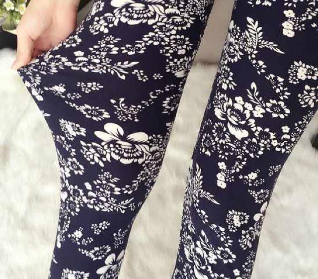 送料無料 レディース 版画 花柄 プリント レギンスパンツ レギパン < 女性ファッション  送料無料 レディース 版画 花柄 プリント レギンスパンツ レギパン  < 女性ファッションの