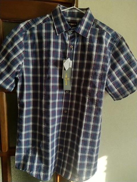 Mサイズ!高貴紳士的!ブランド品!CLAUDIO VALENTINO!爽やかな着心地!サッカー素材!半袖シャツ!新品!No.2 < 男性ファッション  Mサイズ!高貴紳士的!ブランド品!CLAUDIO VALENTINO!爽やかな着心地!サッカー素材!半袖シャツ!新品!No.2 < 男性ファッションの