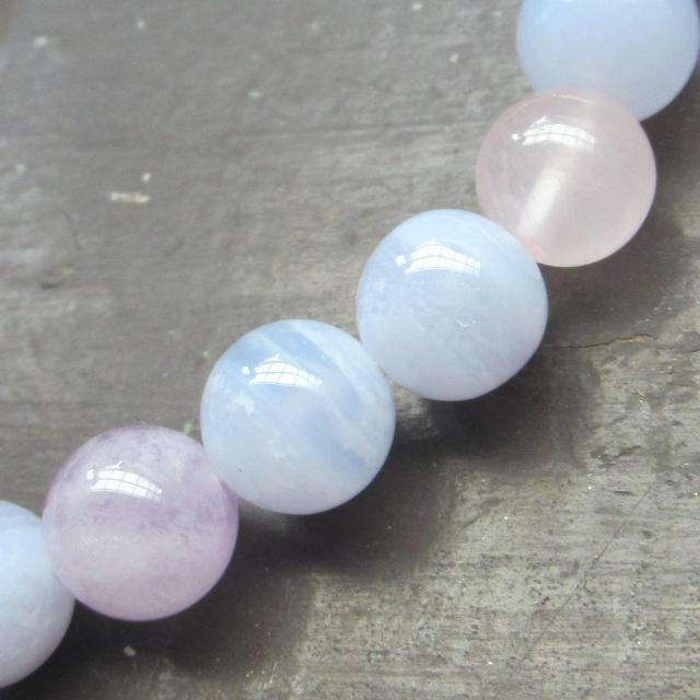 龍彫水晶xブルーレースxラベンダーアメジストxローズクォーツブレスレット 天然石 パワーストーン < 女性アクセサリー/時計 龍彫水晶xブルーレースxラベンダーアメジストxローズクォーツブレスレット 天然石 パワーストーン < 女性アクセサリー/時計の