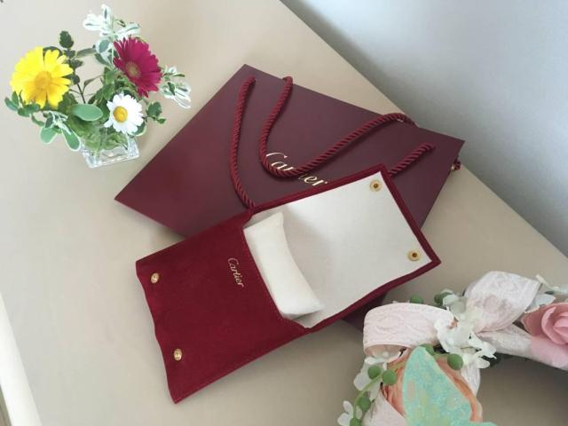 ★Cartier★ブレスレット・時計専用ケース★送料込み < ブランド  ★Cartier★ブレスレット・時計専用ケース★送料込み < ブランドの