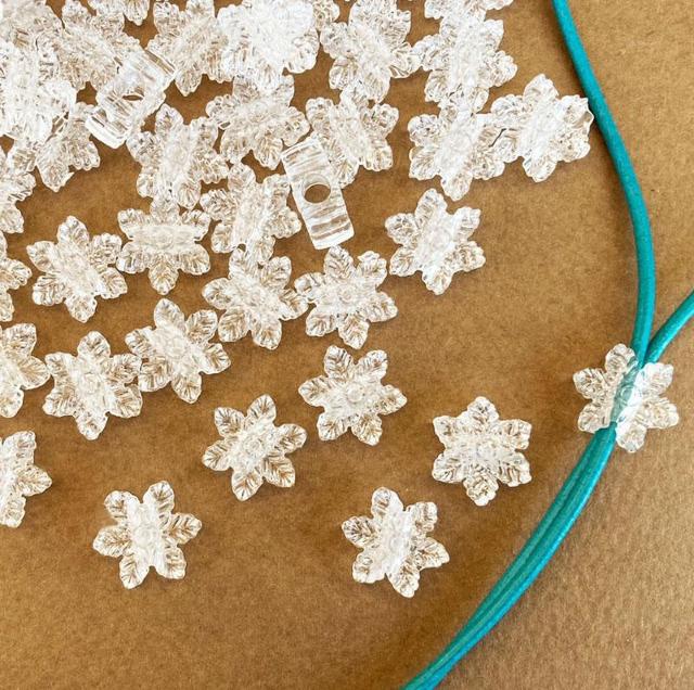 雪の結晶大穴ビーズ30個 < ペット/手芸/園芸 雪の結晶大穴ビーズ30個 < ペット/手芸/園芸の
