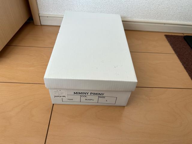 (新品未使用)Miminy Piminy ブラックレザー ポインテッドトゥ ハイヒール Lサイズ < 女性ファッション (新品未使用)Miminy Piminy ブラックレザー ポインテッドトゥ ハイヒール Lサイズ < 女性ファッションの