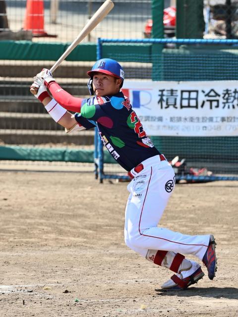 #24 吉澤 祐人選手 おふろcafeDAY限定 水玉ユニフォーム(着用・直筆サイン入り) < レジャー/スポーツ #24 吉澤 祐人選手 おふろcafeDAY限定 水玉ユニフォーム(着用・直筆サイン入り) < レジャー/スポーツの