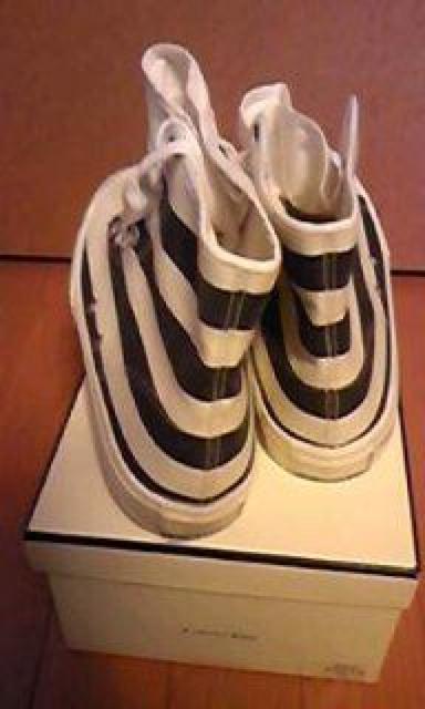 Mr.Hollywood{[_[Xj[J[  uh 