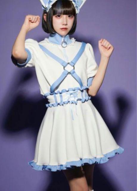 エーエヌケー ジャージ フリルトップス M < 女性ファッション  エーエヌケー ジャージ フリルトップス M  < 女性ファッションの