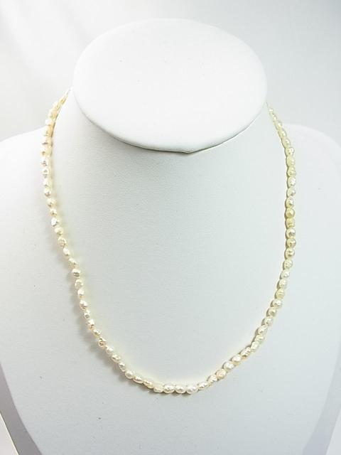 ���W���p�[���̎w�ւƃl�b�N���X�@�Q�_