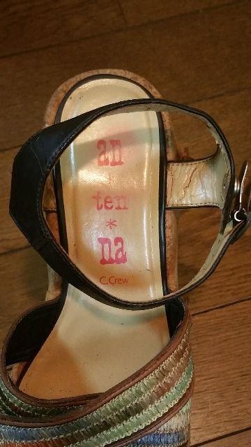 アンテナ花びら付きレインボー厚底サンダル定価12800円の品 < 女性ファッション  アンテナ花びら付きレインボー厚底サンダル定価12800円の品 < 女性ファッションの