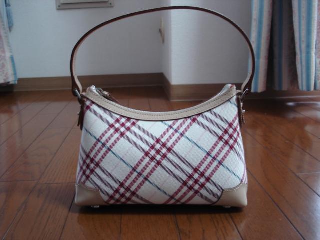 ★バーバリーブルーレーベル かわいいショルダーバッグ★新品!超激安! < ブランド ★バーバリーブルーレーベル かわいいショルダーバッグ★新品!超激安! < ブランドの