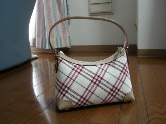 ★バーバリーブルーレーベル かわいいショルダーバッグ★新品!超激安! < ブランド ★バーバリーブルーレーベル かわいいショルダーバッグ★新品!超激安! < ブランドの