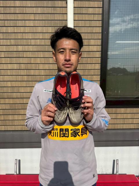 #22 松田 詠太郎選手 実使用・直筆サイン入りスパイク < レジャー/スポーツ #22 松田 詠太郎選手 実使用・直筆サイン入りスパイク < レジャー/スポーツの