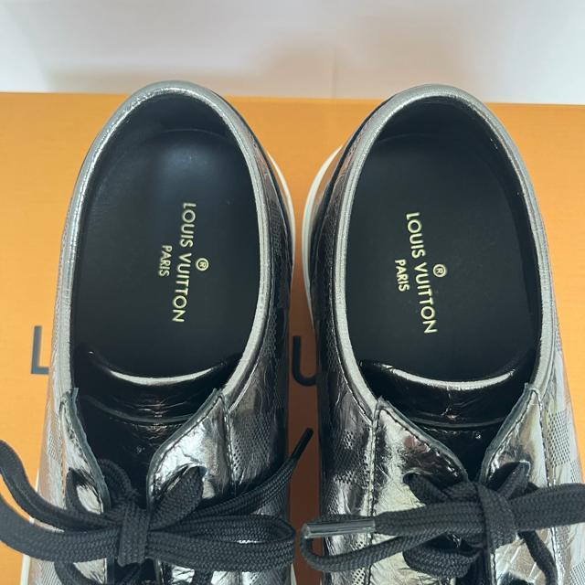 ygpzCBg ^gD[C _~G Vo[Xj[J[ 26cm  uh 