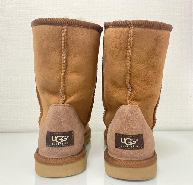 UGGCLASSICSHORT�A�O�N���V�b�N�V���[�g���[�g���u�[�c�`�F�X�i�b�g�u���E���� �� �u�����h�� 