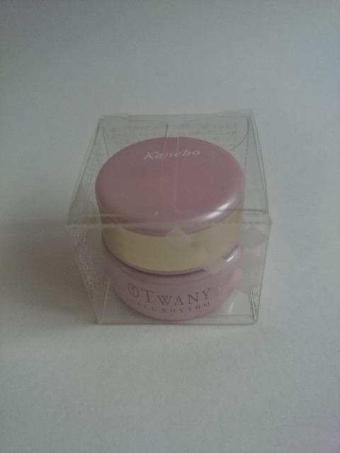 カネボウ★トワニー★セルリズム★最高級薬用クリーム★サンプル3g・9千円相当★ < 香水/コスメ/ネイル カネボウ★トワニー★セルリズム★最高級薬用クリーム★サンプル3g・9千円相当★ < 香水/コスメ/ネイルの