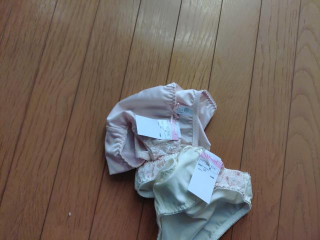 �M�T�C�Y�̃V���[�c�Q�� �� �����t�@�b�V������ 