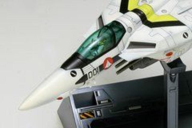 マクロス VF-1S ファイター ロイ・フォッカー機 1/100 < ホビー  マクロス VF-1S ファイター ロイ・フォッカー機 1/100  < ホビーの