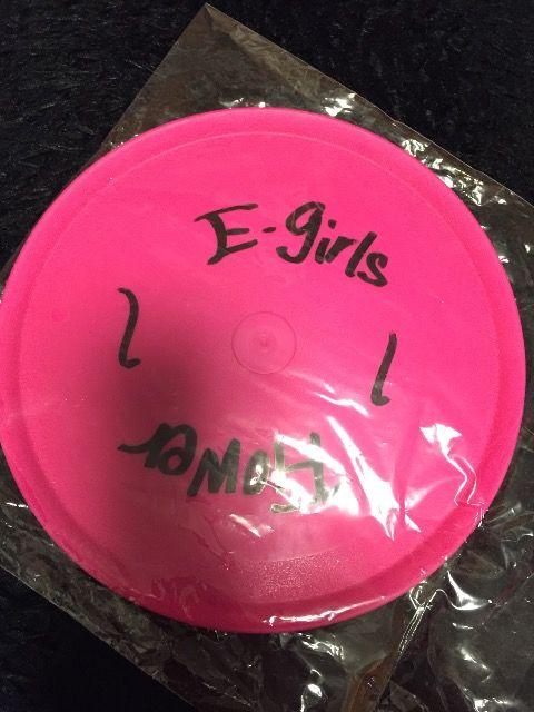 ☆TOW☆E-girls 重留真波 サイン&メッセージ入りフリスビー(^_^) < タレントグッズ ☆TOW☆E-girls 重留真波 サイン&メッセージ入りフリスビー(^_^) < タレントグッズの