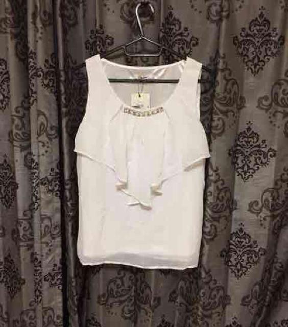 シェイクシェイク*フリルシフォンタンクトップス*ビジュータグ付 < ブランド  シェイクシェイク*フリルシフォンタンクトップス*ビジュータグ付  < ブランドの