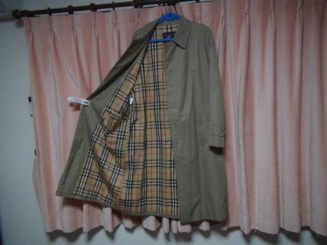 バーバリー(BURBERRY)のコート(L)カーキ!。 < ブランド バーバリー(BURBERRY)のコート(L)カーキ!。 < ブランドの