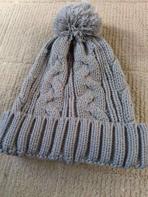 ポンポン付きニット帽 < 女性ファッション ポンポン付きニット帽 < 女性ファッションの
