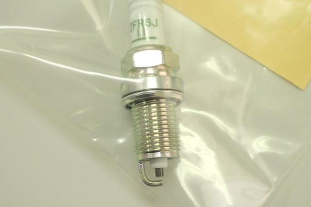 NGK R ZFR6J−11 1本 未使用ストック品 < 自動車/バイク NGK R ZFR6J−11 1本 未使用ストック品 < 自動車/バイク