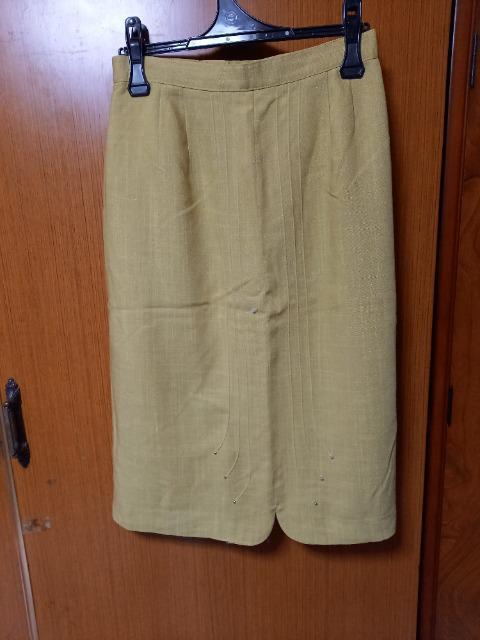 ∞ カラシ色のスカート < 女性ファッション  ∞ カラシ色のスカート  < 女性ファッションの