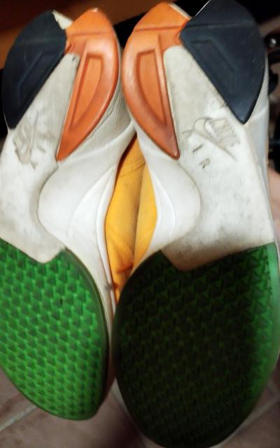 NIKE AIR HUARACHE(ナイキ エア ハラチ) 23.5cm 中古 < ブランド  NIKE AIR HUARACHE(ナイキ エア ハラチ) 23.5cm 中古 < ブランドの