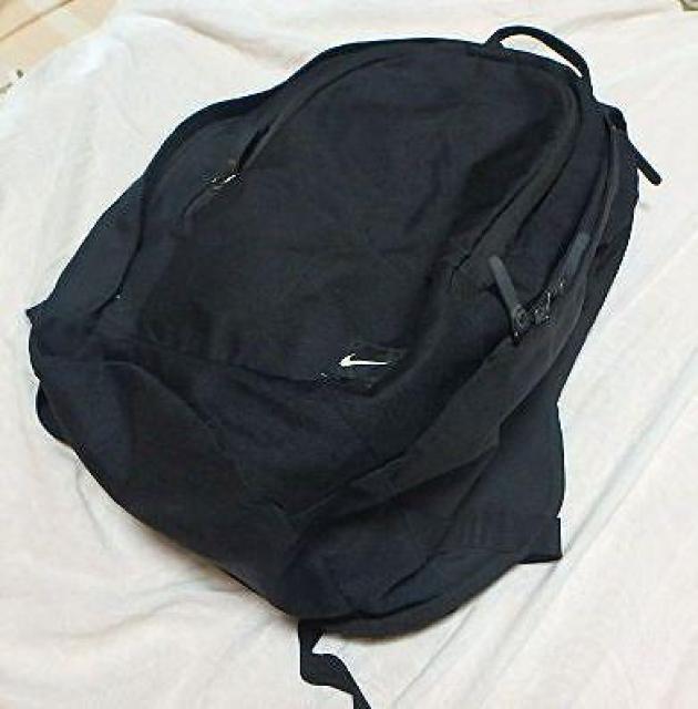 ◆nike ナイキ デイバッグ ブラック リュック 中古品 < 女性ファッション  ◆nike ナイキ デイバッグ ブラック リュック 中古品  < 女性ファッションの