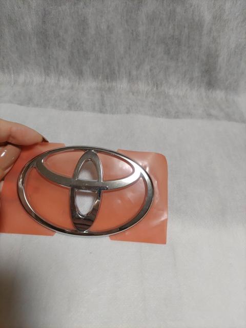 ※トヨタ純正エンブレム 縦6.5センチ横9.5センチ < 自動車/バイク ※トヨタ純正エンブレム 縦6.5センチ横9.5センチ < 自動車/バイク