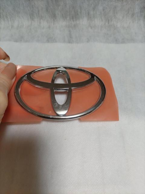 ※トヨタ純正エンブレム 縦6.5センチ横9.5センチ < 自動車/バイク ※トヨタ純正エンブレム 縦6.5センチ横9.5センチ < 自動車/バイク