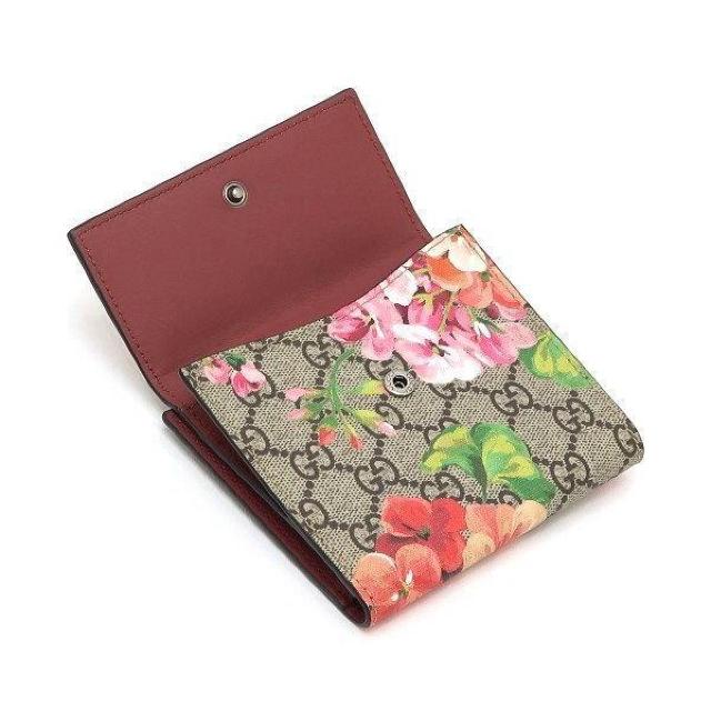 ◆ 本物 新品同様 ◆ GUCCI グッチ GGブルームス Wホック財布 花柄 コンパクト 財布 保存袋 箱 人気 410071 < ブランド  ◆ 本物 新品同様 ◆ GUCCI グッチ GGブルームス Wホック財布 花柄 コンパクト 財布 保存袋 箱 人気 410071 < ブランドの