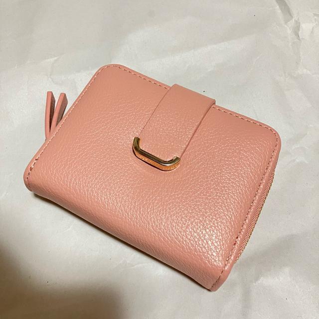 【ノーブランド扱い】 軽量 / 合皮レザー / 二つ折り財布 ピンク系 < 女性ファッション 【ノーブランド扱い】 軽量 / 合皮レザー / 二つ折り財布 ピンク系 < 女性ファッションの