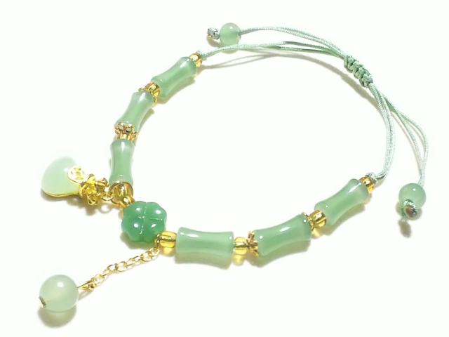 天然石★ミャンマー翡翠 ブレス < 女性アクセサリー/時計  天然石★ミャンマー翡翠 ブレス  < 女性アクセサリー/時計の