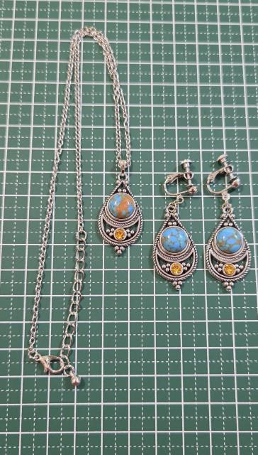 ターコイズネックレス・イヤリングセット新品 ターコイズピアス ターコイズイヤリング インディアンジュエリー ボヘミアン < 女性アクセサリー/時計 ターコイズネックレス・イヤリングセット新品 ターコイズピアス ターコイズイヤリング インディアンジュエリー ボヘミアン < 女性アクセサリー/時計の