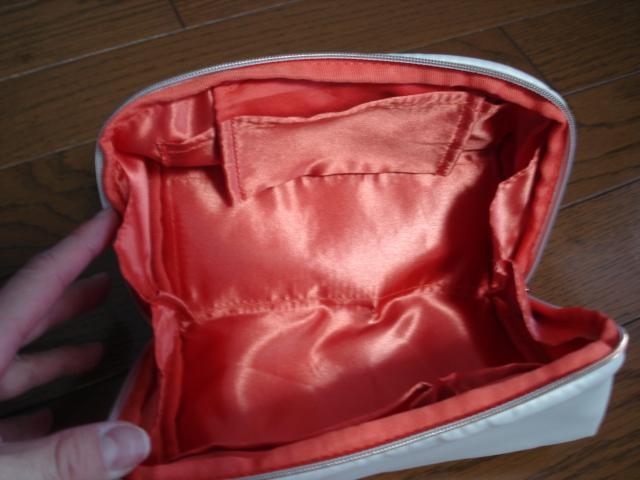 ★ベネフィーク 化粧ポーチ 資生堂★新品!非売品!超激安! < ブランド ★ベネフィーク 化粧ポーチ 資生堂★新品!非売品!超激安! < ブランドの