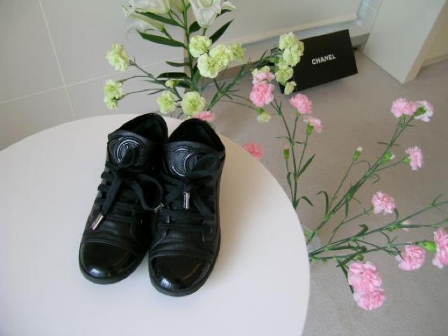 KiCHANELU[Xj[J[ubN   uh 