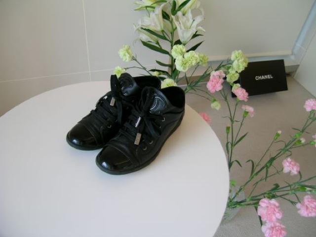 KiCHANELU[Xj[J[ubN  uh 