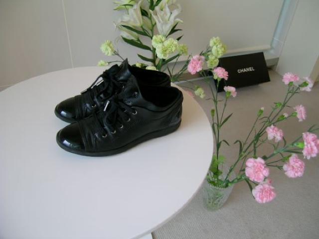 KiCHANELU[Xj[J[ubN  uh 