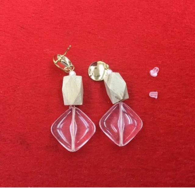 エスニック風ピアス < 女性アクセサリー/時計  エスニック風ピアス < 女性アクセサリー/時計の