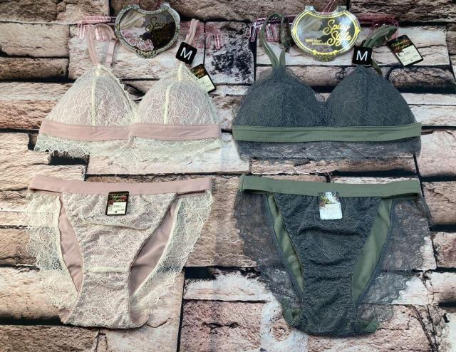 送料無料!綺麗で可愛い!アイラッシュ総レース使い!ノンワイヤーブラ1枚&ショーツ1枚(画像から)1セット < 女性ファッション  送料無料!綺麗で可愛い!アイラッシュ総レース使い!ノンワイヤーブラ1枚&ショーツ1枚(画像から)1セット  < 女性ファッションの