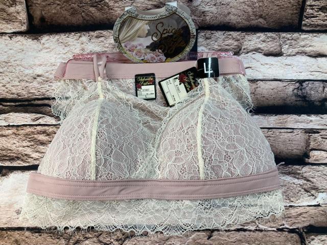 送料無料!綺麗で可愛い!アイラッシュ総レース使い!ノンワイヤーブラ1枚&ショーツ1枚(画像から)1セット < 女性ファッション  送料無料!綺麗で可愛い!アイラッシュ総レース使い!ノンワイヤーブラ1枚&ショーツ1枚(画像から)1セット < 女性ファッションの