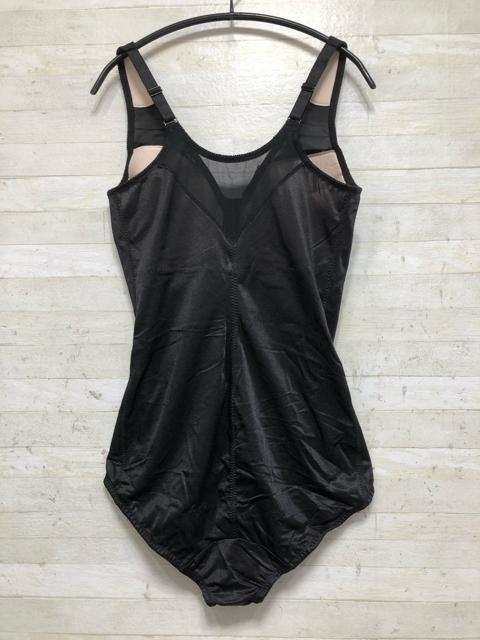 �V�i��4LF100���n���[�X���ꂢ�ȃ{�f�B�X�[�c��t���J�b�v�ZB697