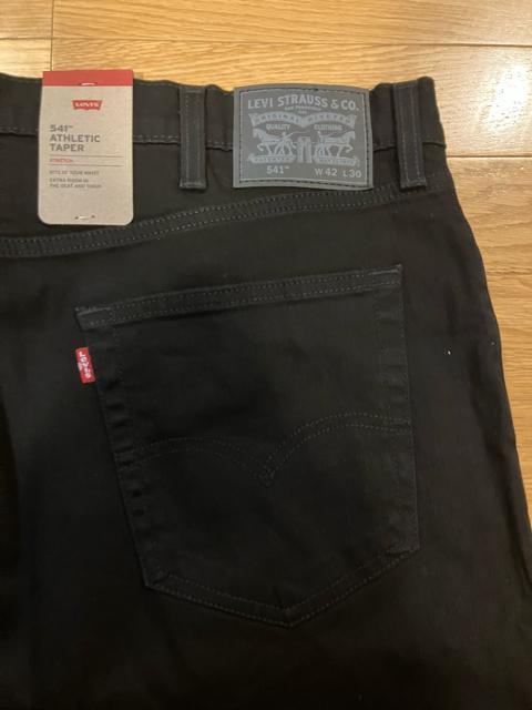 LEVI’S リーバイス 541 ストレッチデニム 超大きいsizeW42L30  黒 ブラック < ブランド  LEVI’S リーバイス 541 ストレッチデニム 超大きいsizeW42L30  黒 ブラック < ブランドの