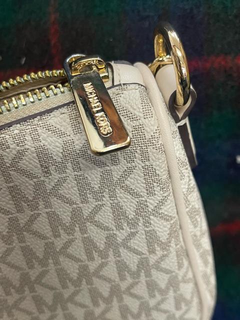 Michael Kors}CPR[X V_[obOMICHAEL KORS  uh 