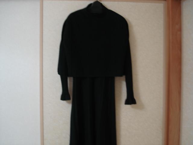 ★クイーンズコート ベスト付リブ編みデザインワンピース★着用2・3度!超激安! < ブランド ★クイーンズコート ベスト付リブ編みデザインワンピース★着用2・3度!超激安! < ブランドの