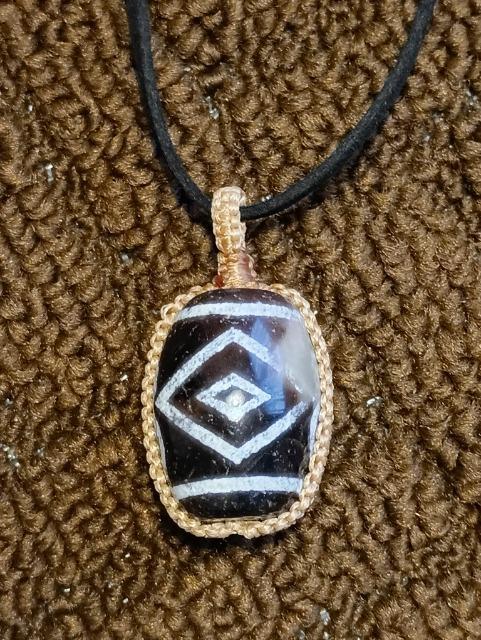 �C�����i�ł��B��_���B�u���͂Ȗ������̔g���v�V��l�b�N���X�ł��B �� �����A�N�Z�T���[/���v�� 