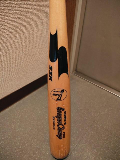 NPB SSK �ǔ��W���C�A���c ���l GIANTS ��{�E�l 61 �o�b�g �싅 �ؐ� �d�� �� ���W���[/�X�|�[�c�� 