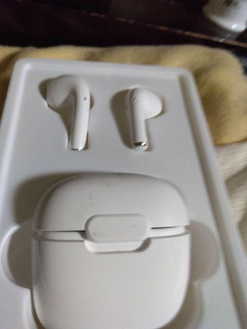 ���S���C�����X�C���z�� �� Bluetooth�Ή� �[�d�P�[�X�E�P�[�u���t��  �� �Ɠd/AV�� 