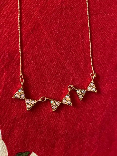 新品未使用☆めちゃ綺麗☆リボンネックレス☆ < 女性アクセサリー/時計  新品未使用☆めちゃ綺麗☆リボンネックレス☆ < 女性アクセサリー/時計の