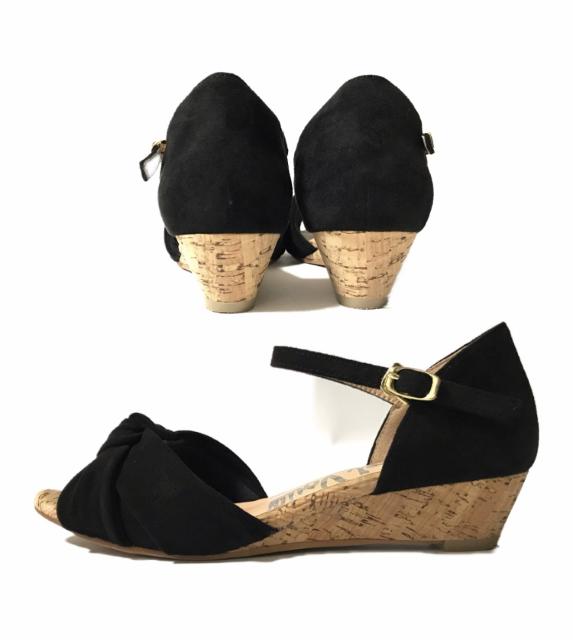 (24.5小)ヌーベルヴォーグ〓ウェッジソールストラップ付サンダル黒〓美品 < 女性ファッション (24.5小)ヌーベルヴォーグ〓ウェッジソールストラップ付サンダル黒〓美品 < 女性ファッションの